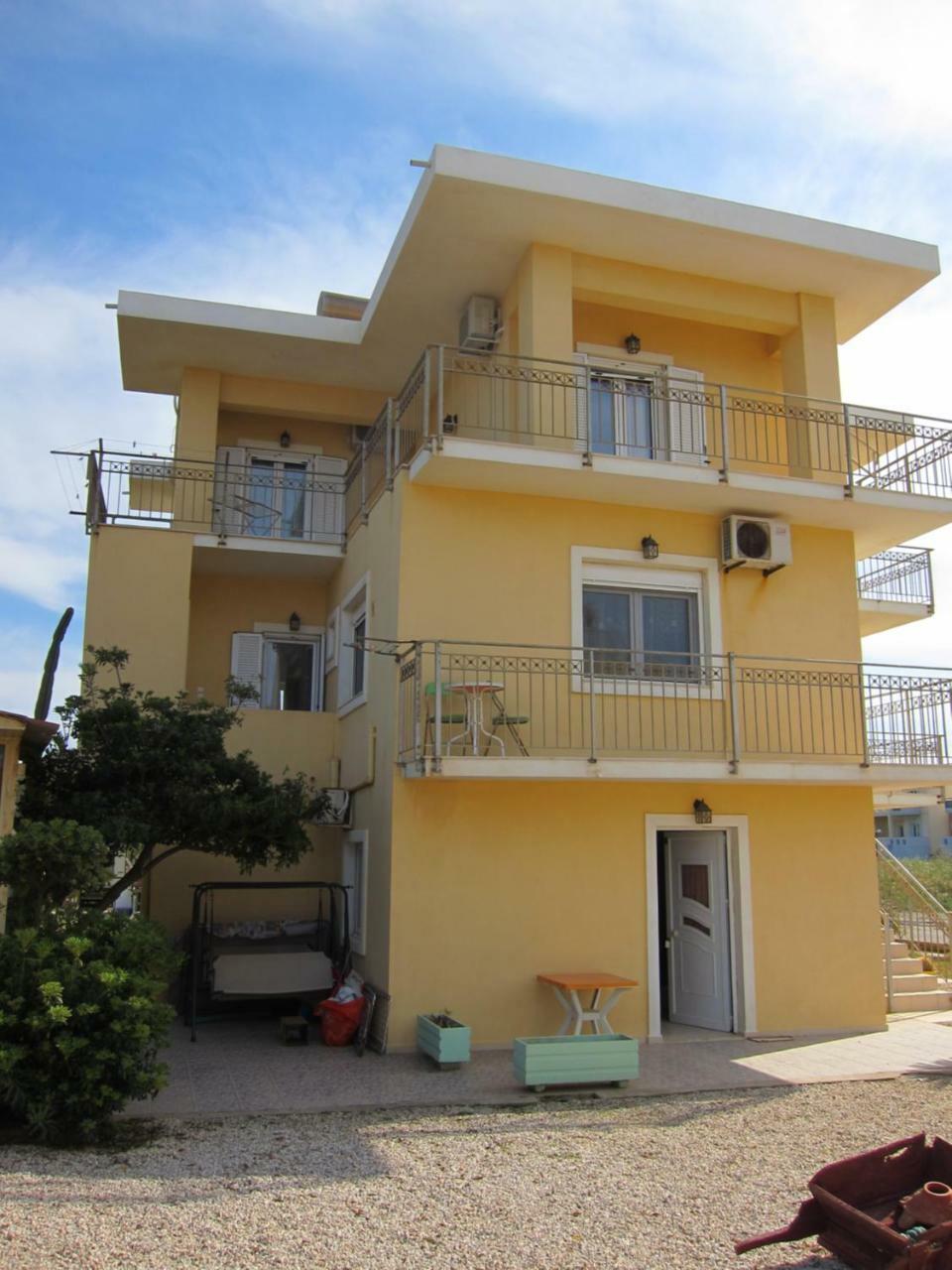Baladinos Apartments Йеранион Экстерьер фото